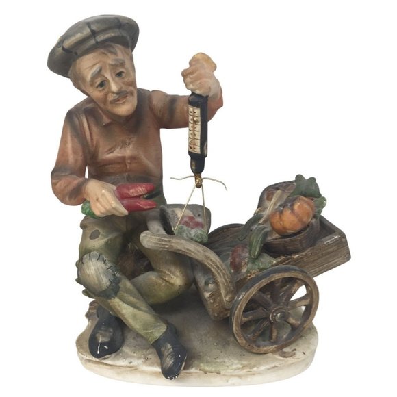 Vintage Norleans Japan Porcelain Figurine - Old Merchante Selling Produce from C - Picture 1 of 9